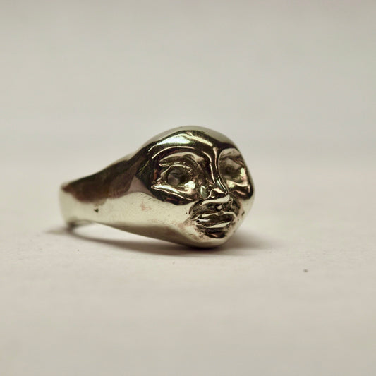 Moon Face Ring