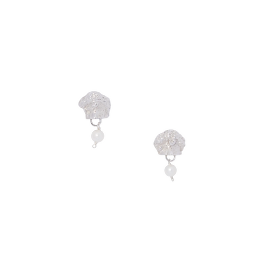 Venereus Pearl Earrings