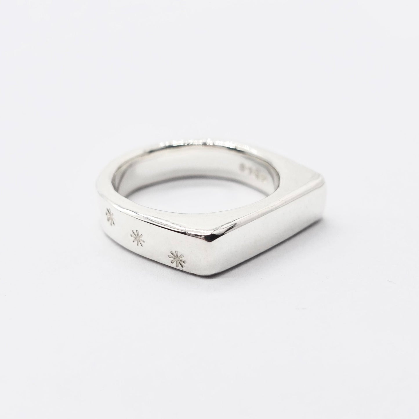 Hoshi Ring